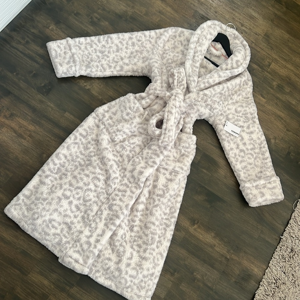 🎁SONOMA LEOPARD ROBE 🎁